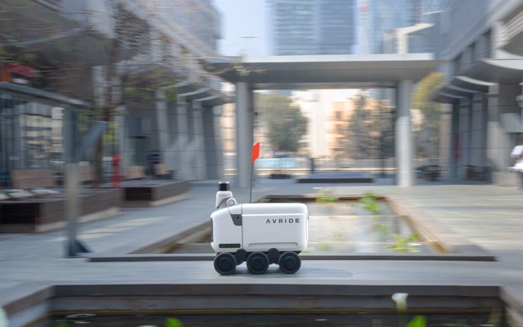 Avride launches sidewalk delivery bots on Uber Eats in Jersey City